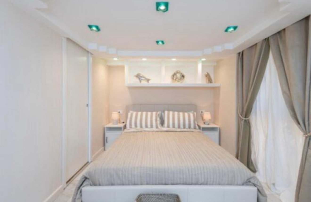 Camera da letto elegante